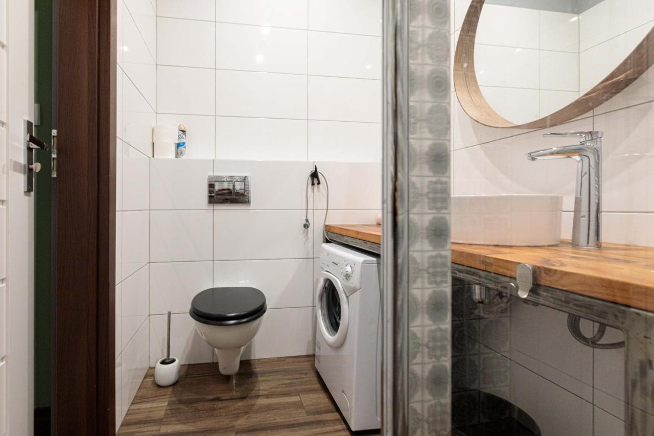 Golden Apartments Wroclaw - Cozy Studio - Main Rail Station&K24 Dış mekan fotoğraf