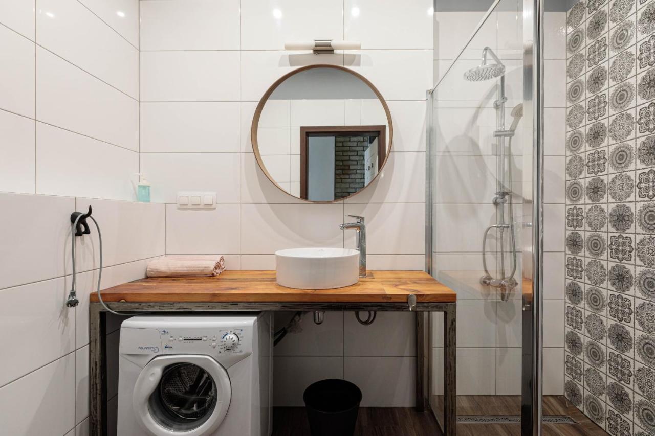 Golden Apartments Wroclaw - Cozy Studio - Main Rail Station&K24 Dış mekan fotoğraf